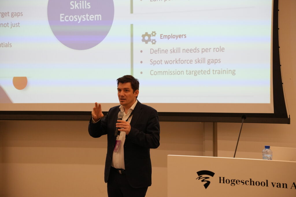 Anthony F. Camilleri (KIC) presenting how to use skills intelligence for creating personalised learning pathways